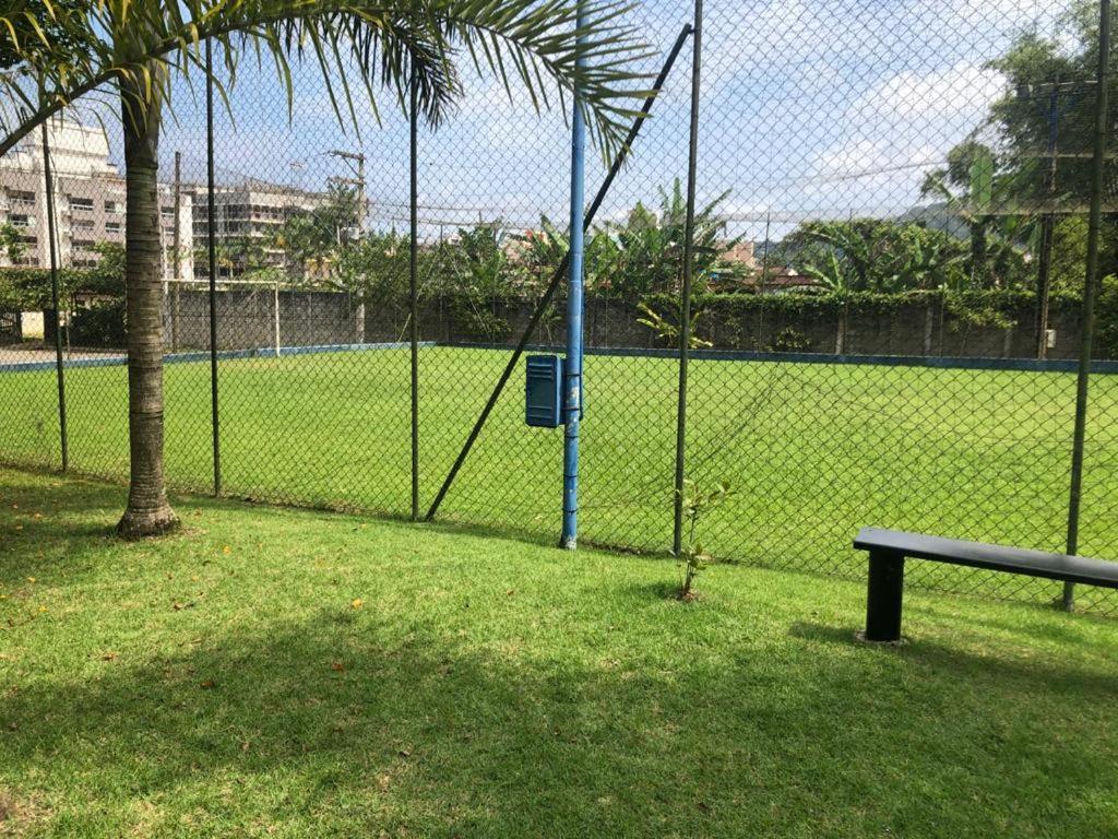 Apartamento Wembley Tenis - Toninhas - 우바투바 외부 사진