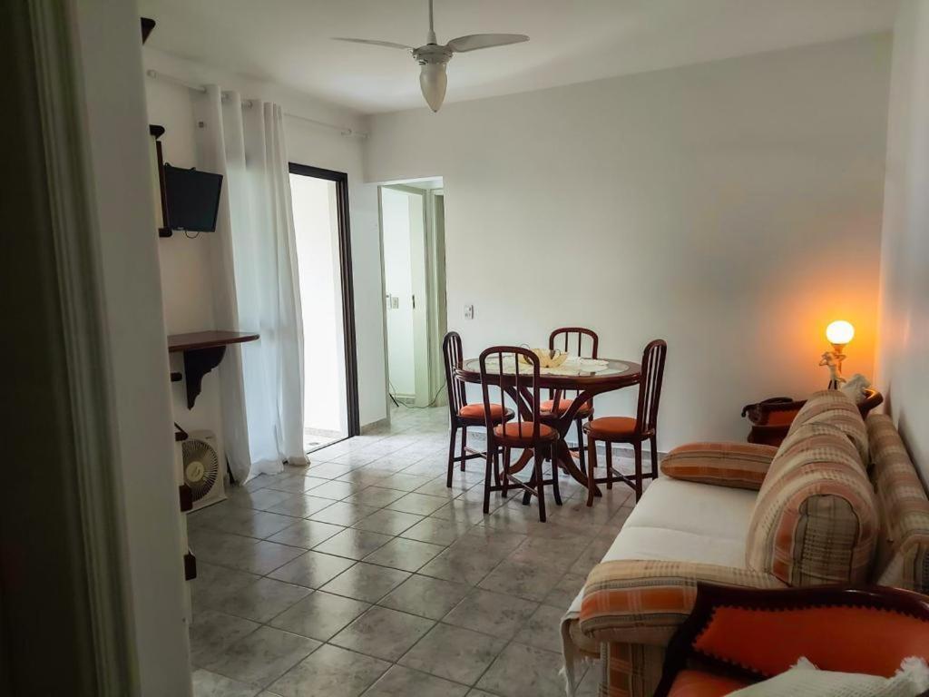 Apartamento Wembley Tenis - Toninhas - 우바투바 외부 사진